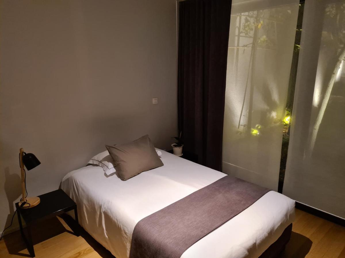Single Room Bathroom