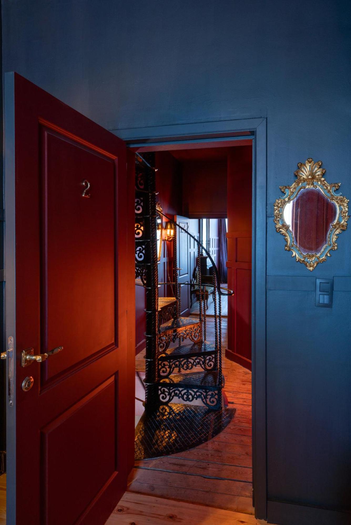 Chambre Lit Queen-Size avec Balcon